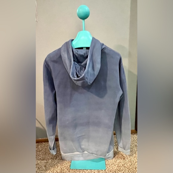 Men’s Vans Blue Ombré Hoodie- Size Large (tag says XL but it fits like a Large) - Picture 2 of 3